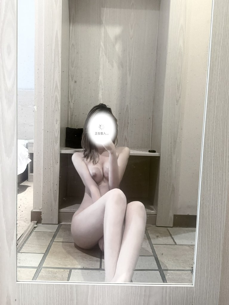 小原萌 tweet media