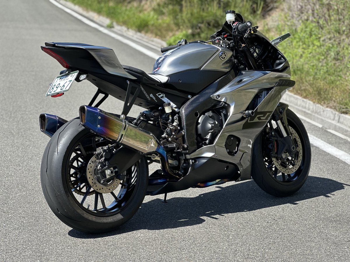 rei_r6_r125's tweet photo. プロフィール更新
大阪在住
YZF-R6所有
トリックスター
ナイトロン
ベビーフェイス
ハリケーン
ゲイルスピード
リゾマ
icon
ゼログラビティ 
マジカルレーシング
ケラーマン
etc. https://t.co/NyzhEeu3OU