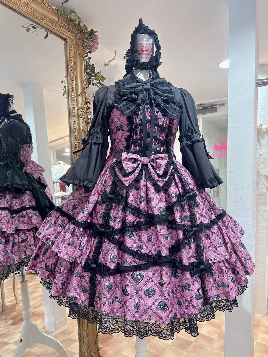 ご予約受付中シリーズ✨】 《🥀闇といばらの女王🥀》 ♡闇といばらの