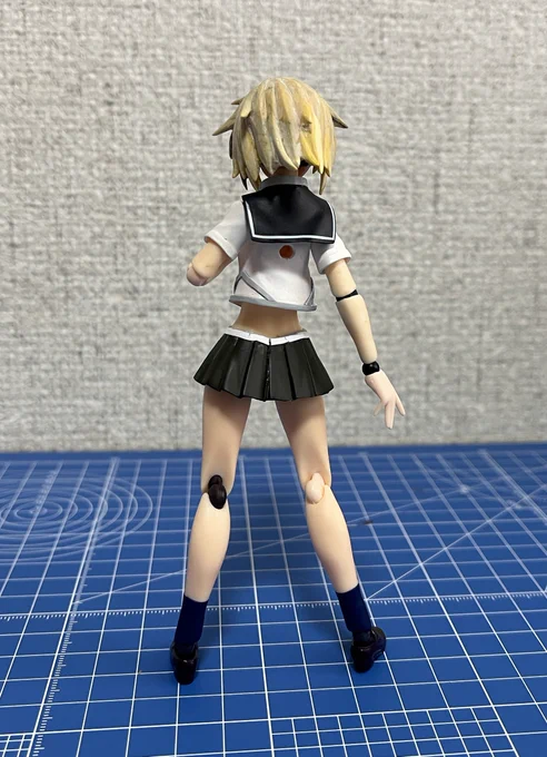 古鷹さん進捗 制服を寄せてみました、結構似てきたね