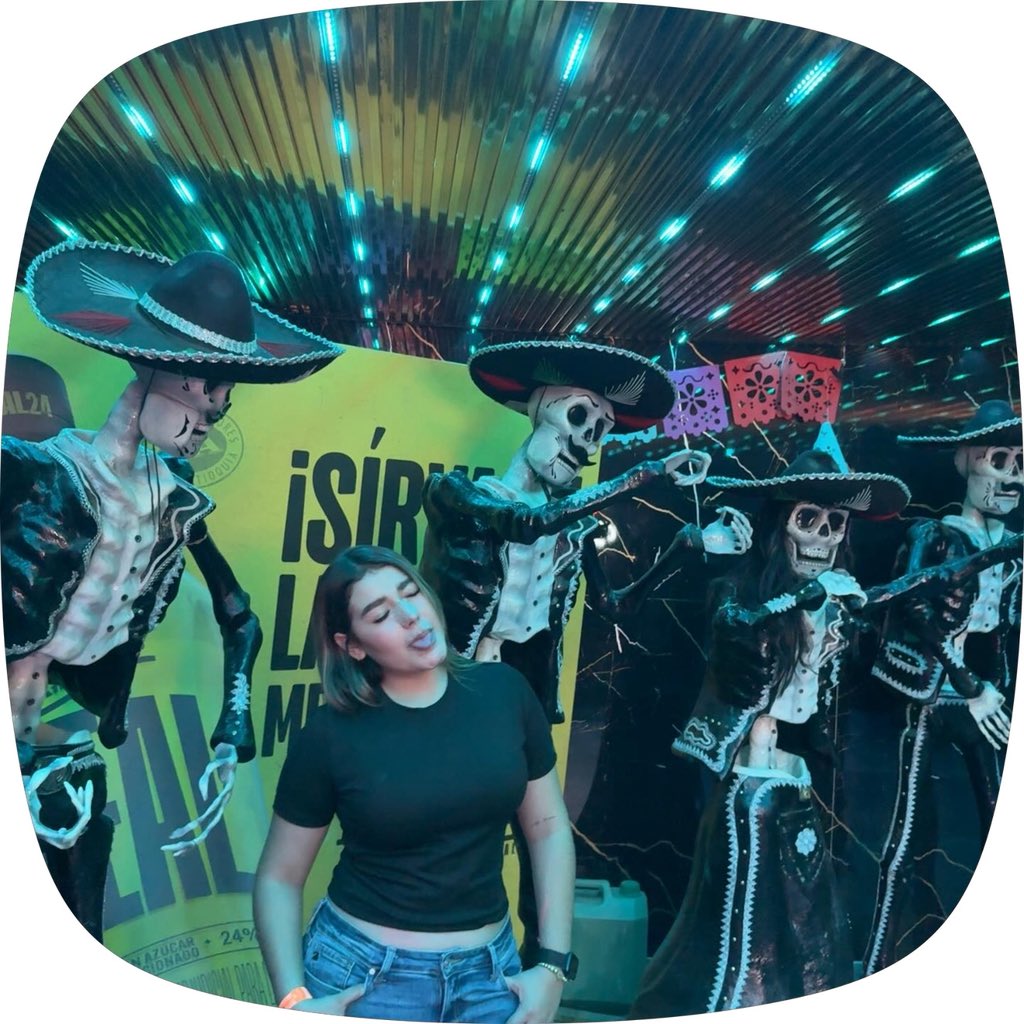 sofia_maciasss's tweet photo. 🖤♣️🦓 https://t.co/sfbrC0ovCo