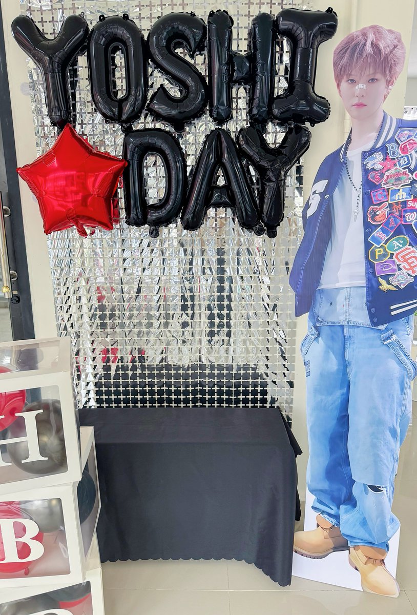 YoshiOnAnotherLevelDay tweet media