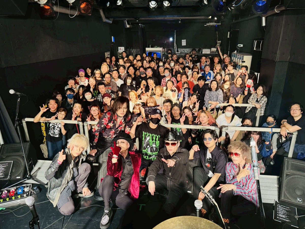 2026年5月9日(土)
名古屋 ell.SIZE  
「BLOOD STILL BURNS」
CINNAMON’S GOD
vs 
VINYL（guest LEZYNA）

とても貴重な一夜となりました
Thank you all
 ⚡️⚡️⚡️