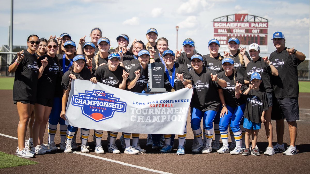 LoneStarConf's tweet photo. The Lone Star Conference Softball Tournament Champions for a record eighth time: @AngeloStateSB. 

🥎🏆🏆🏆🏆🏆🏆🏆🏆

#LSCsb #D2sb https://t.co/6V6UdIJNIw