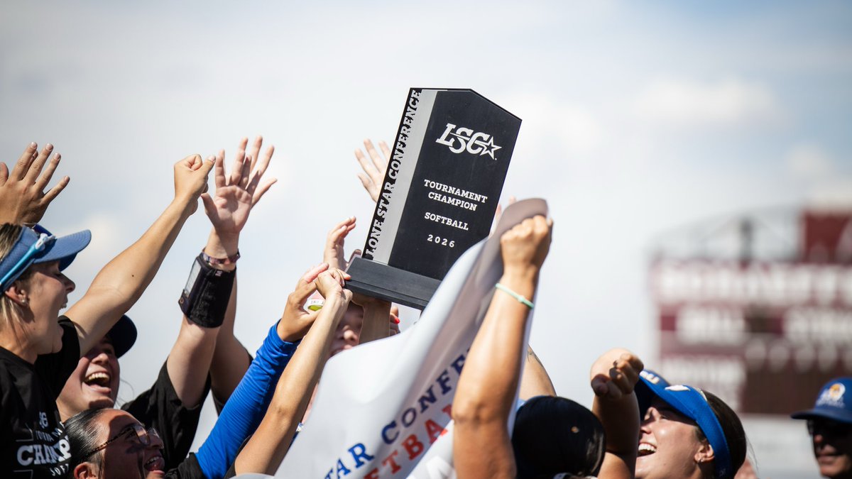 LoneStarConf's tweet photo. The Lone Star Conference Softball Tournament Champions for a record eighth time: @AngeloStateSB. 

🥎🏆🏆🏆🏆🏆🏆🏆🏆

#LSCsb #D2sb https://t.co/6V6UdIJNIw