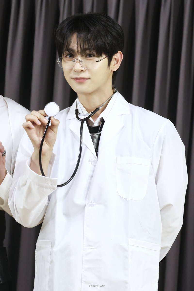 J0hoon.zip tweet media