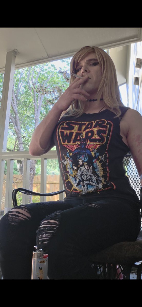 femfamin's tweet photo. #smoking #femboy #bombshell https://t.co/h73JTjauag https://t.co/dvtAZuSsmB