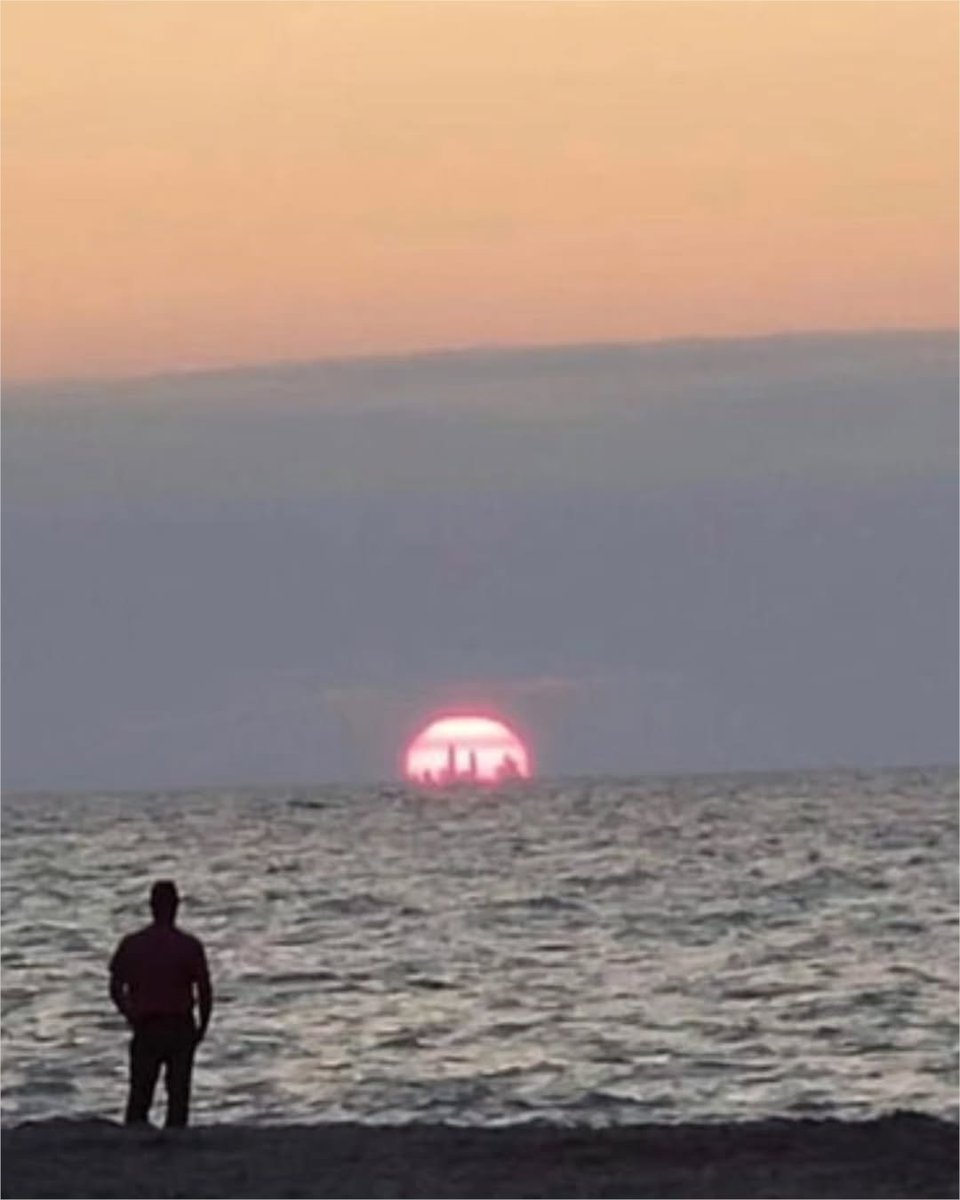 Chicago skyline visible from nearly 50 miles away in Indiana!