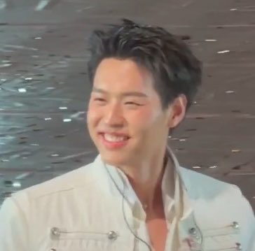 ดับเบิ้ลบีบิวกิ้นไม่บอก ent. ✧˖° 🧡 ⋆。˚🐶⊹₊ tweet media