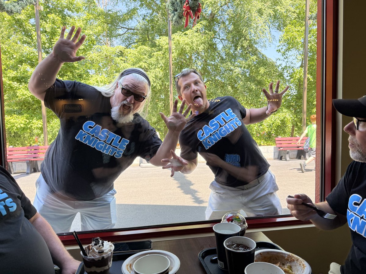 JBert01's tweet photo. Holiday World 2026 was a blast! Several of us have been taking 8th Graders to amusement parks for close to two decades! It was a beautiful day &amp; everyone appeared to love the experience! This is a joint venture between Castle North &amp; Castle South Middle Schools. #no2ndprize #wcsc https://t.co/KdoiUzVtb3