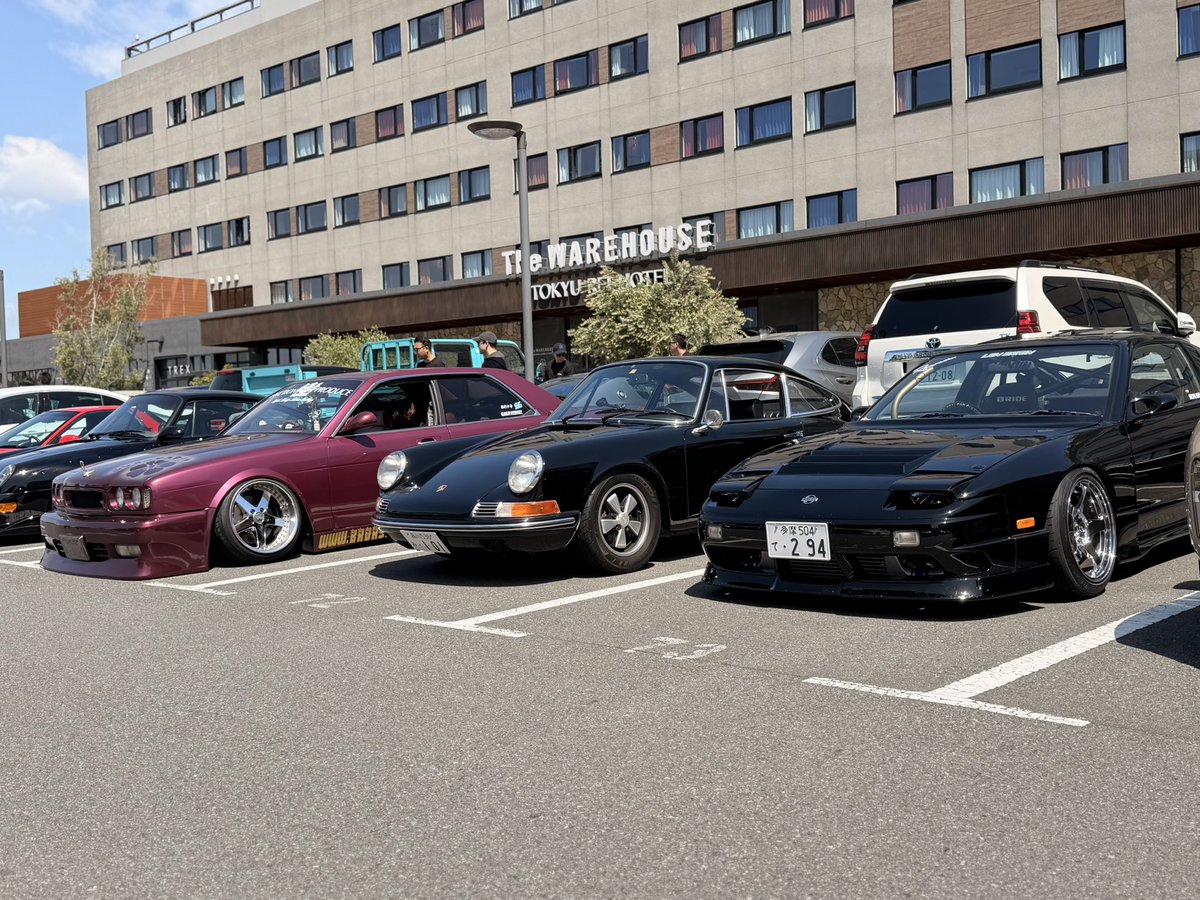 kstsJzx100's tweet photo. 【サンデーモーニング】
車好きじゃなくて改造車好き‼️
プチ仕様変更して朝活^_^

近日発表！
あのEUROBEAT界の帝王とコラボした
2nd single
VIPCAR パラパラ ギャル
平成にギラついた全てが１つになった楽曲が
近日リリース
車界隈にもギャル界隈にも
ここからまた伝説作る。

#Y32 #CEDRIC
#VIPCAR #改造車
#ギャル男