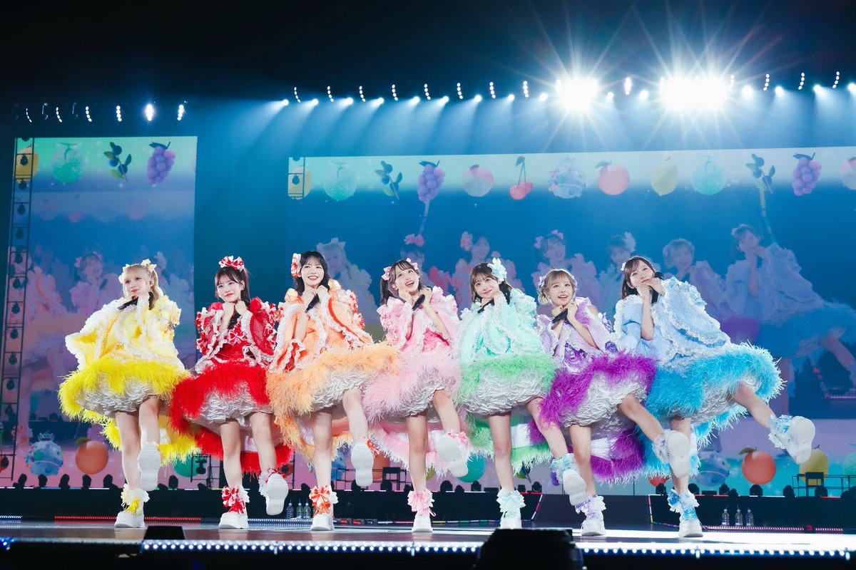FZ_naopppppi's tweet photo. 3ヶ月たったFRUITSZIPPER東京ドームライブ久々見たら入りの映像から泣いてしまった😭

最近色んなアイドルグループあるけどやっぱり最推しグループは最強だったな👑

 #FRUITSZIPPER
 #仲川瑠夏 
 #鎮西寿々歌
 #真中まな
 #月足天音
 #櫻井優衣
 #松本かれん
 #早瀬ノエル https://t.co/STluYYtLTK