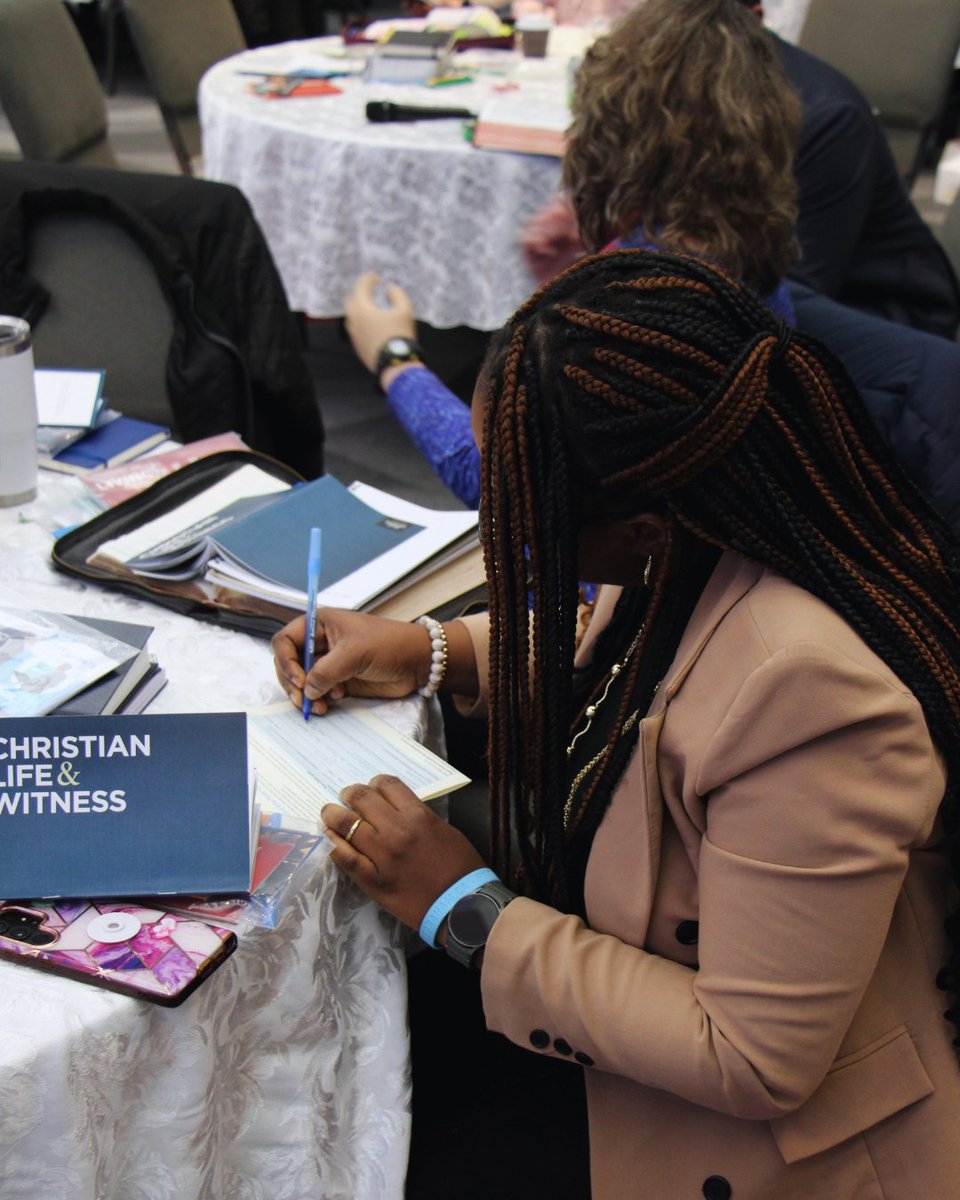 BGEAC's tweet photo. From February to April, over 1,266 people across 17 locations attended our Christian Life and Witness Course classes. This training has helped believers deepen their faith and equipped them to share with others.

Thank you to those who gave and prayed to make this possible! https://t.co/36xH6MXMHC