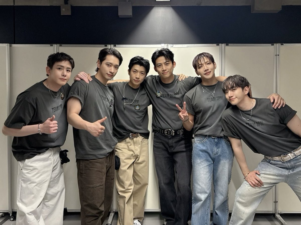 ake27pm11's tweet photo. 10年ぶりの東京ドームライブ。
最高だったな。楽しかったな。
やはり2PMを越えるグループは私の中ではないなと実感。 https://t.co/sPwz3JIRJq