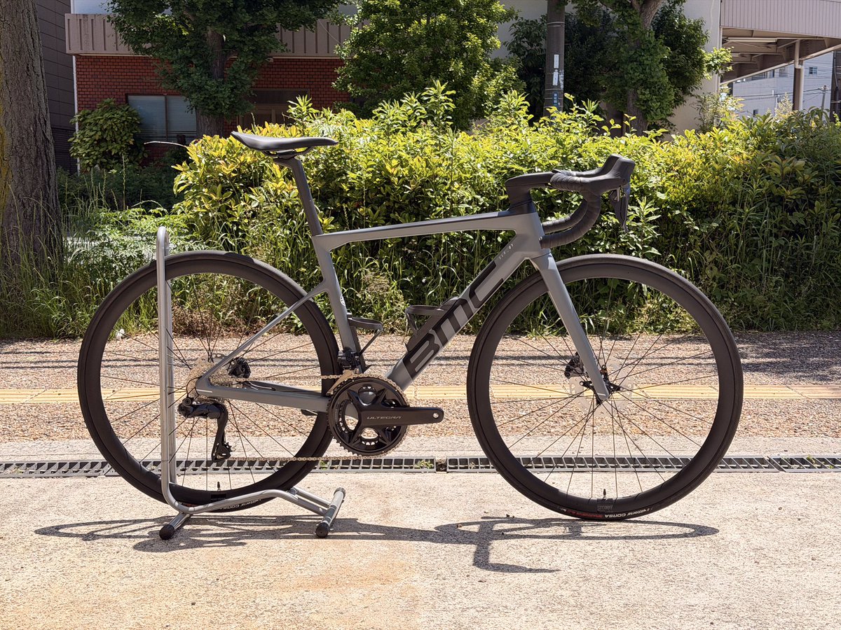 CyparaCypara's tweet photo. 本日も営業中！
店頭にてお買い得な自転車用品・アウトドア用品販売しております！
お近くの方は是非一度ご来店ください！
写真の自転車は「サイパラ」で検索！

【イベント出店のお知らせ📢】
「シクロジャンブル」へ参加します！
■ 開催日時：2026年6月14日（日）9:00〜12:00 ※雨天時中止
■ 会場：服部緑地公園「東中央広場」
イベント参加に伴い、
6/14（日）はサイクルパラダイス大阪での店頭販売はお休みとなります。
※買取は通常通り行っております。

【サイクルパラダイス大阪】
店頭販売：土・日・祝日 12時～18時
店頭買取：定休日なし 10時～19時
〒564-0043 大阪府吹田市南吹田1-10-12
#roadbike #roadracer #mountainbike #mtb #bmx #fixedgear #vintagebicycle #自転車 #中古 #中古自転車 #リユース #自転車店 #自転車屋 #ロードバイク #シクロクロス #クロスバイク #マウンテンバイク #ランドナー #ピストバイク #サイクリング #cycleparadise #cycleparadiseosaka #サイパラ #サイクルパラダイス #ロードバイク #自転車 #アウトドア #サイクルパラダイス大阪
