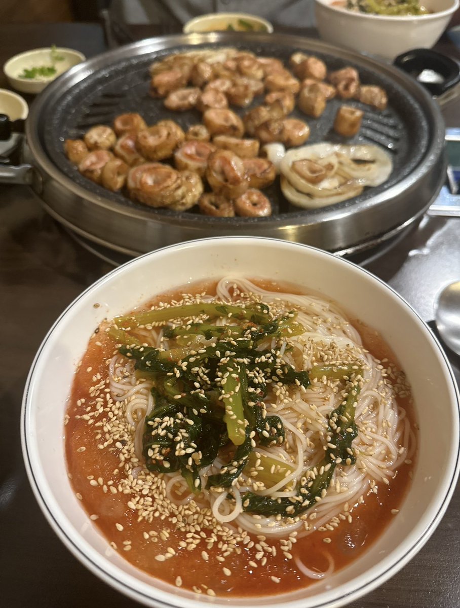 민우주 tweet media