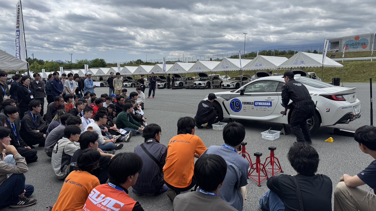 Formula Gymkhana tweet media
