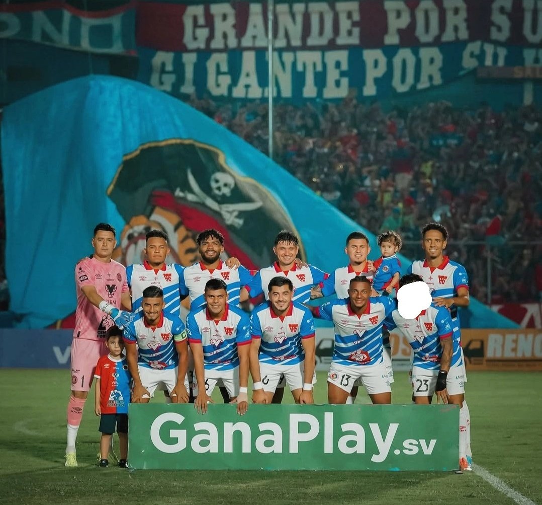 HEROICO LO DE ESTOS HIJOS DE PUTA, SUDARON SANGRE DEFENDIENDO ESTA CAMISETA.

ASÍ SÍ MUCHACHOS, ESTA ES LA ACTITUD QUE QUEREMOS VER EN LAS TRES FINALES RESTANTES.🫂🔴🔵