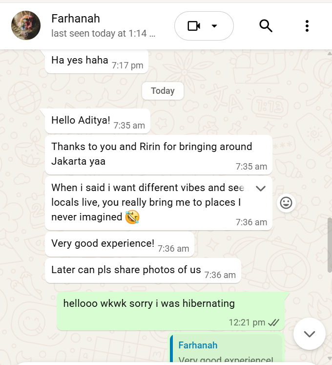 bawa orang malaysia jalan2 ke gultik BLOK M dan dia overstimulated ngeliat itu tempat rame banget dan semrawut sana sini wkwk