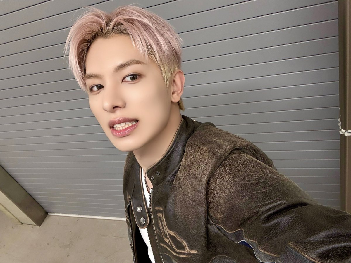 [#건호]
부기 403 🩷🤎 

#ALL_H_OURS #올아워즈
#KUNHO #건호