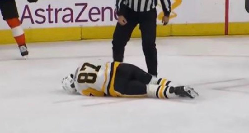 LetsGoFlyera's tweet photo. Checking in on Pens fans https://t.co/jsUPDfejFo
