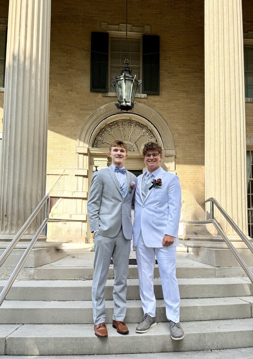 Landon_Gaskin40's tweet photo. Prom ‘26 https://t.co/EAn9bgd4sk