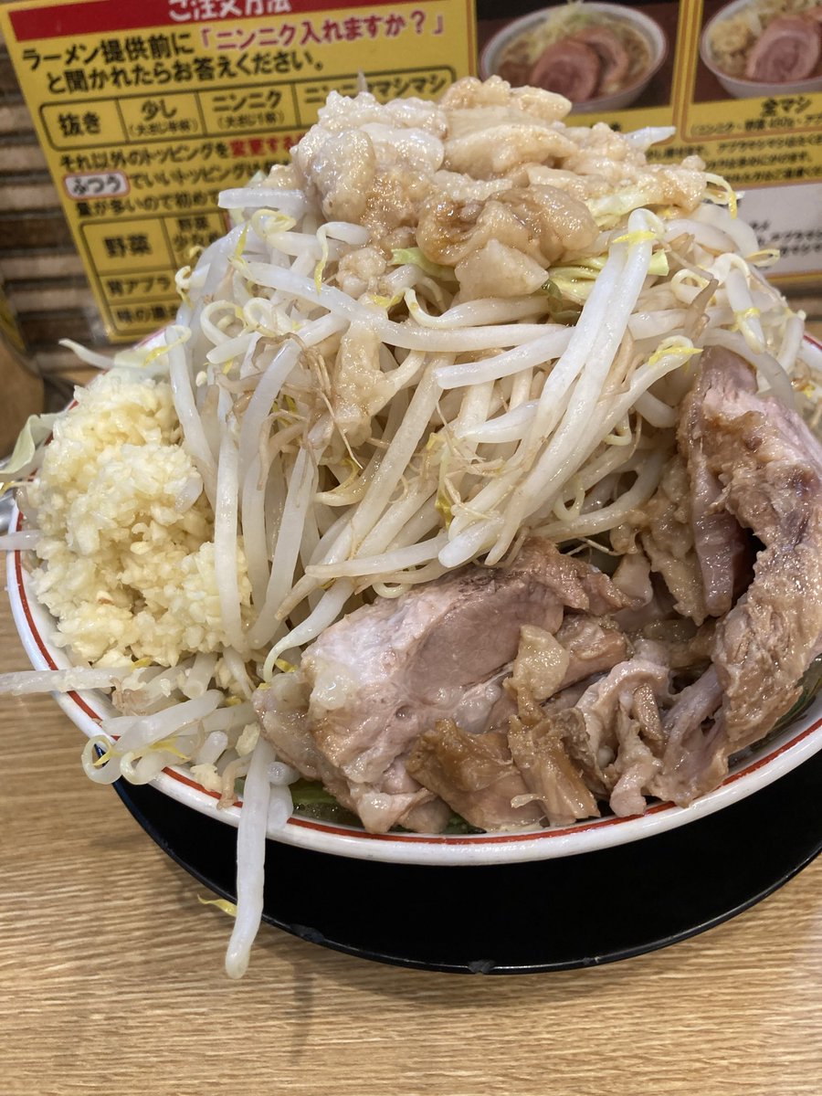おこちや tweet media