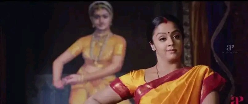 Viberraja's tweet photo. Trisha pretends to be Jayalalithaa. https://t.co/cTt0bTXJZa