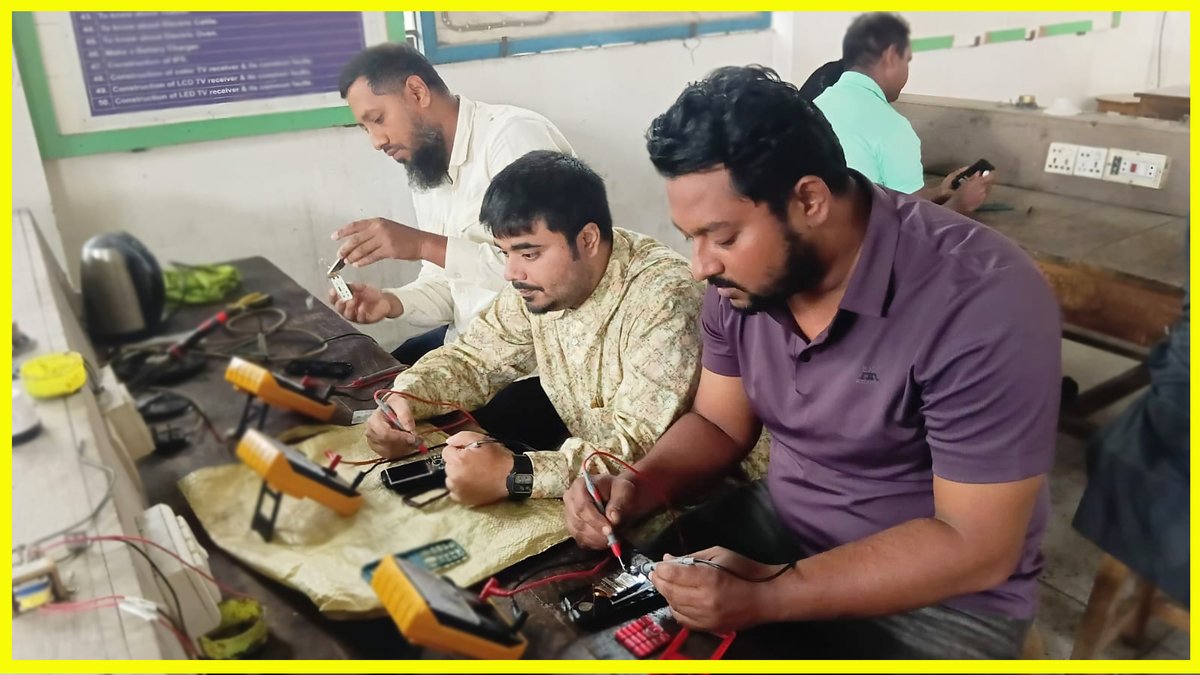 Raiserproject's tweet photo. প্রবাসী কল্যাণ সেন্টার, রংপুর এর উদ্যোগে কারিগরি প্রশিক্ষণ কেন্দ্র, রংপুর-এ ইলেকট্রিক্যাল ইনস্টলেশন এন্ড মেইনটেনেন্স, ট্রেইলরিং এন্ড ড্রেসমেকিং, ওয়েল্ডিং এন্ড ফেব্রিকেশন এবং মোবাইল ফোন সার্ভিসিং ট্রেডে প্রশিক্ষণ কার্যক্রম চলমান রয়েছে। https://t.co/0vlbOX1TYC