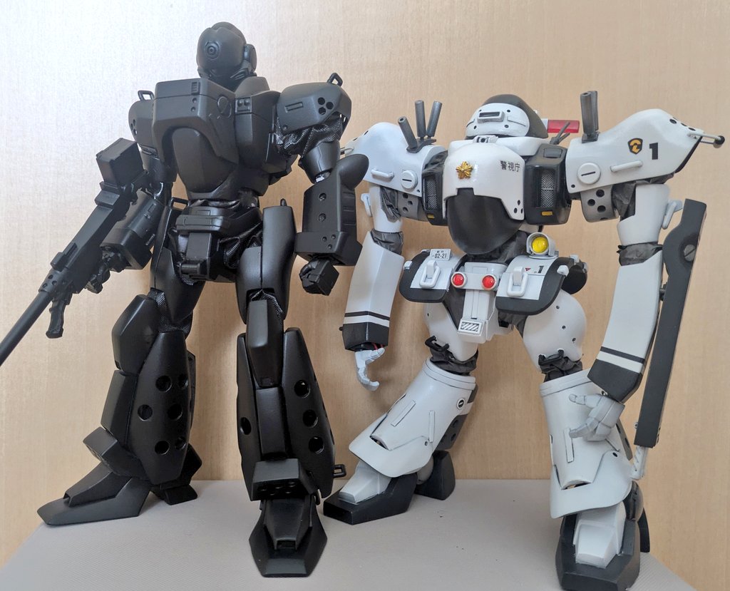 ht5518's tweet photo. アスカ改は白を増しました😊ヘルグラムは来週あたり塗装の予定です✨ https://t.co/Flmje8HnPm