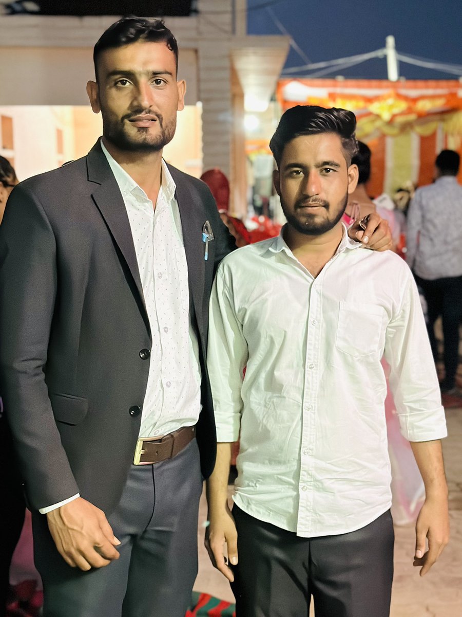 raghulomror's tweet photo. जन्मदिन की शुभकामनाएँ काका जी 🎂🥳
@JATbera1 https://t.co/pG3kO0Qw95