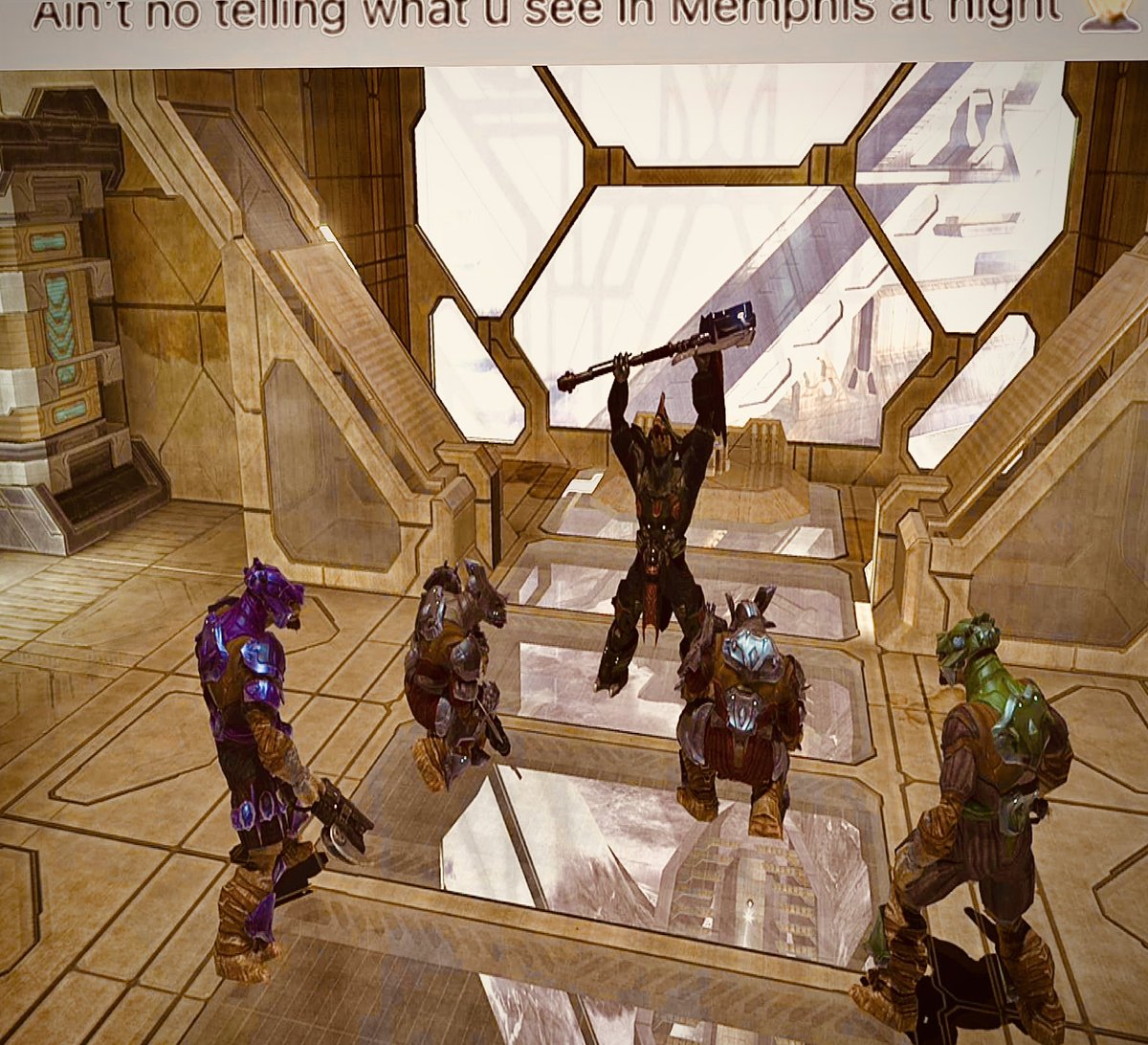 The Halo 2 Brute Captain tweet media