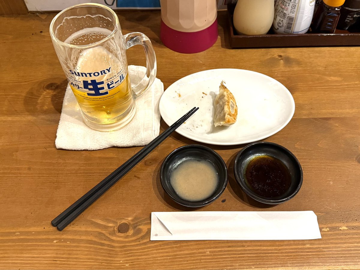 マナティ_(:3」∠)_次元の声真似の人 tweet media
