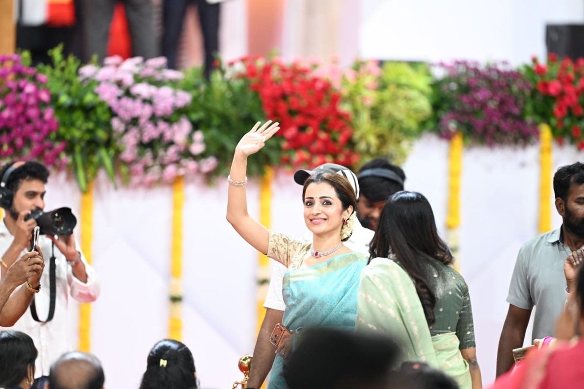 the_hindu's tweet photo. Actor Trisha arrives at the venue of TVK Chief Vijay’s oath-taking as Tamil Nadu Chief Minister.

📸@bkjothi https://t.co/WBQDLD0Pfp