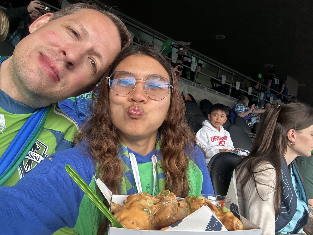 puffincook's tweet photo. #SoundersMatchday https://t.co/kUuOZeit1p