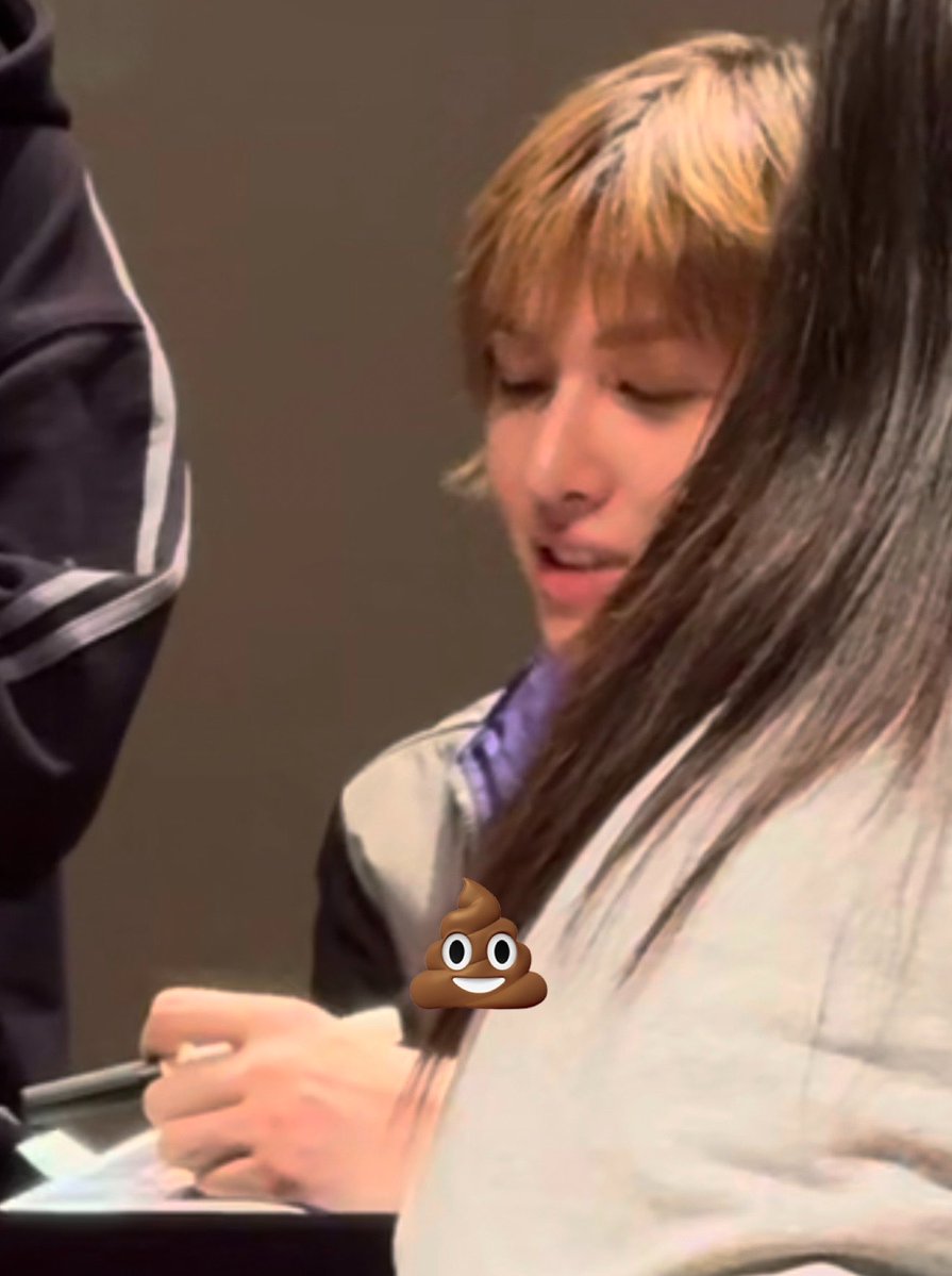 똥 tweet media