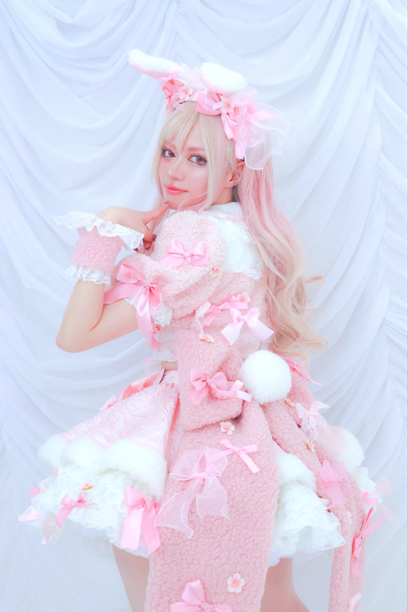 こちら先日のイースター桜うさぎメイド🐇🌸デザイン再現できたしなん