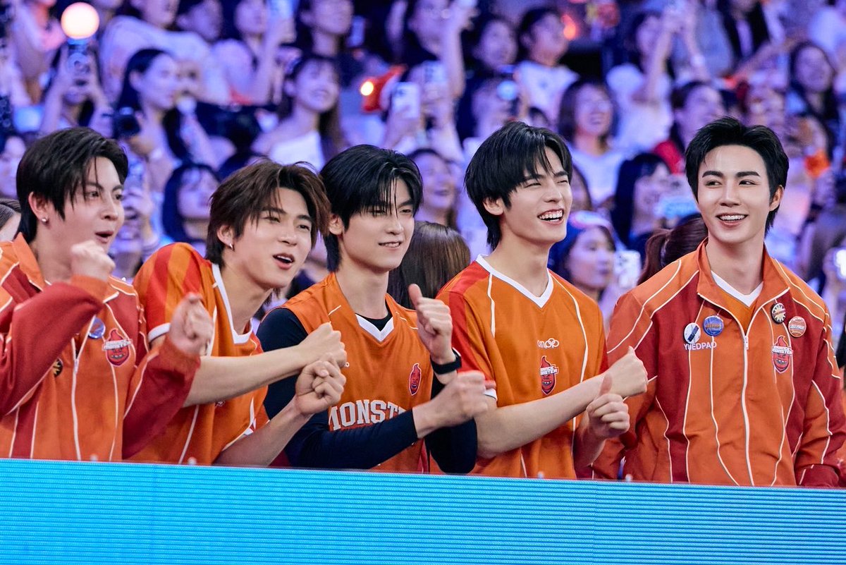 ⋆˚𐙚 ᵖᵖᵃᵗᵗ ⩩ ☆. ft.💘🖐🏻 tweet media