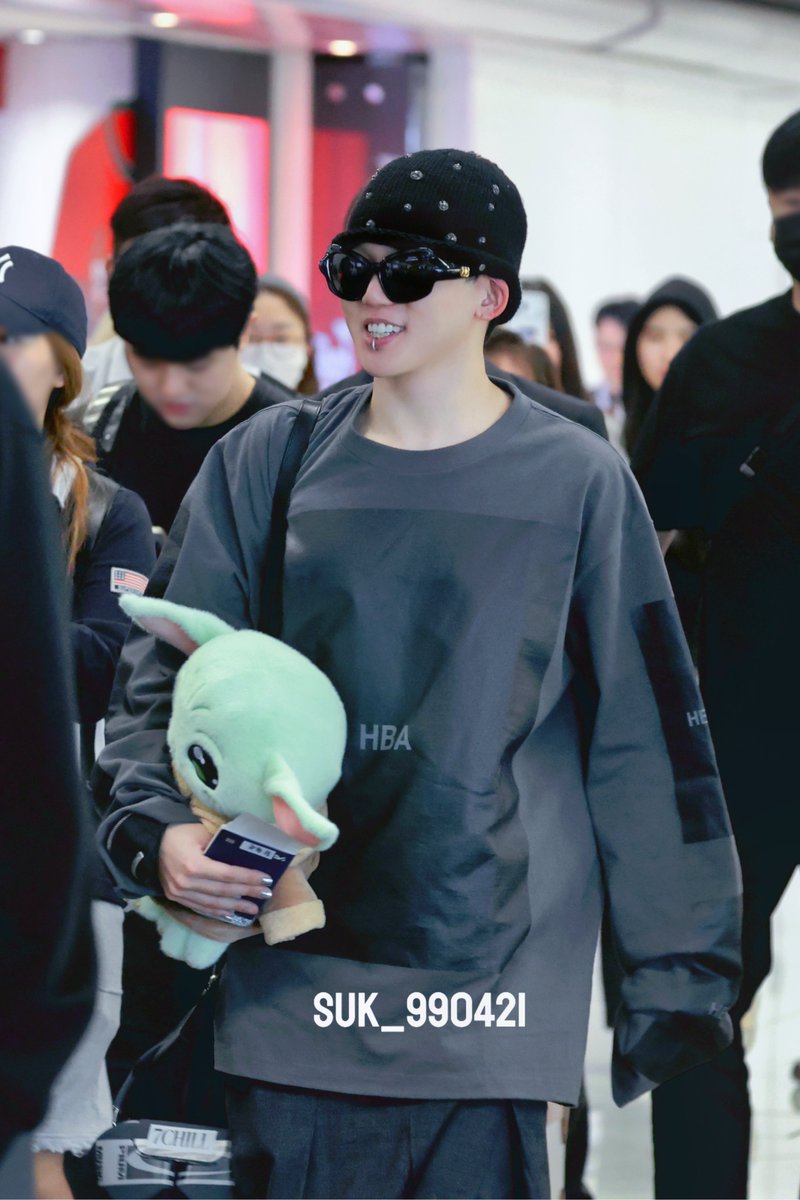 260510 HKG

현석과 그로구

#최현석 #CHOIHYUNSUK #ヒョンソク  
#트레저 #TREASURE