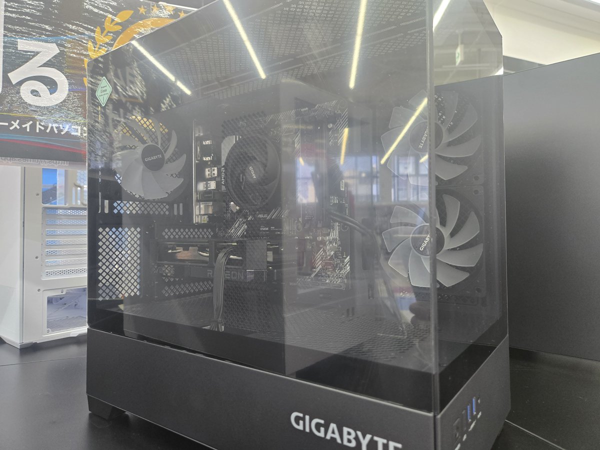 おはようございます！ オーダーメイドの組立PCですが、 最近は7：3