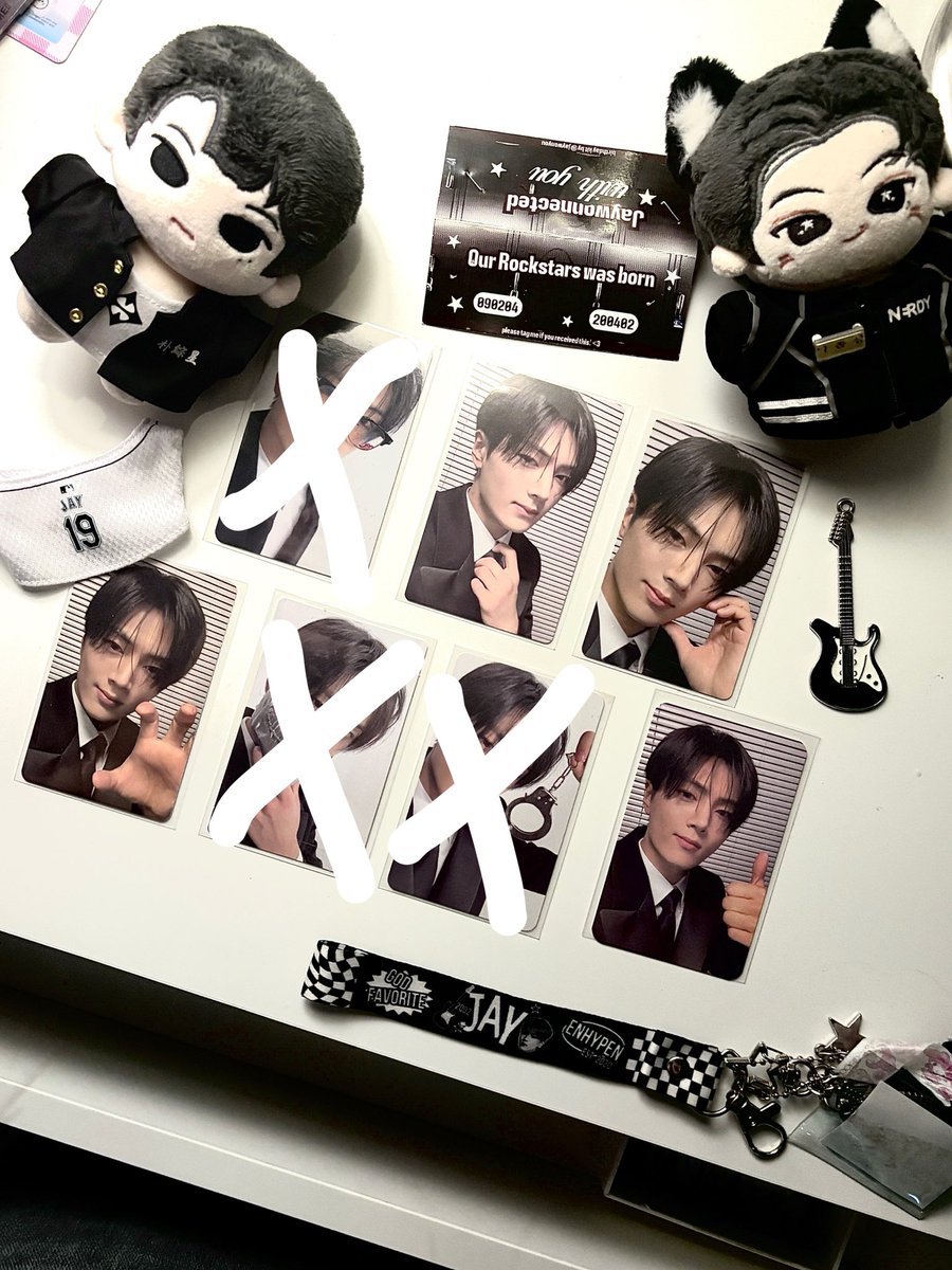 jaywon4uu's tweet photo. wts my jay d:u suit pcs !!!!
#pasarenhypen #wts #pasarenhypenmy https://t.co/qPxDudeAtS