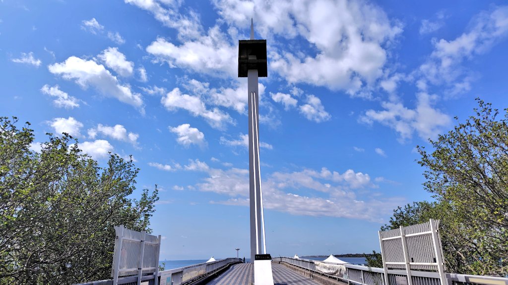 今年初の天サロチャレンジ☀
25℃未達も快晴の日差しは体感としては結構暑い。
まずは下地作りから。
#葛西臨海公園 #葛西海浜公園
#タンニング #日焼け #天サロ