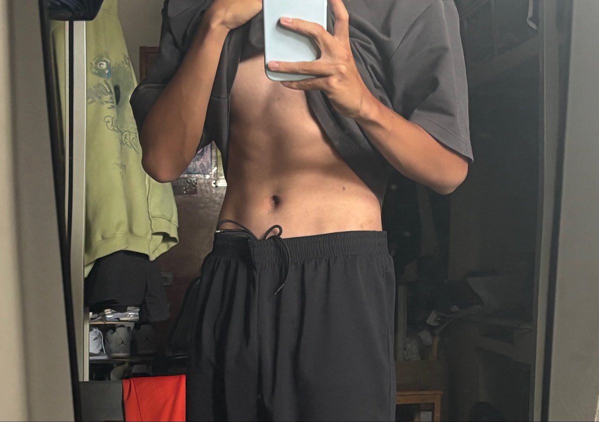 Sun25199's tweet photo. 宁波05男大 https://t.co/HPbW0fcfV5