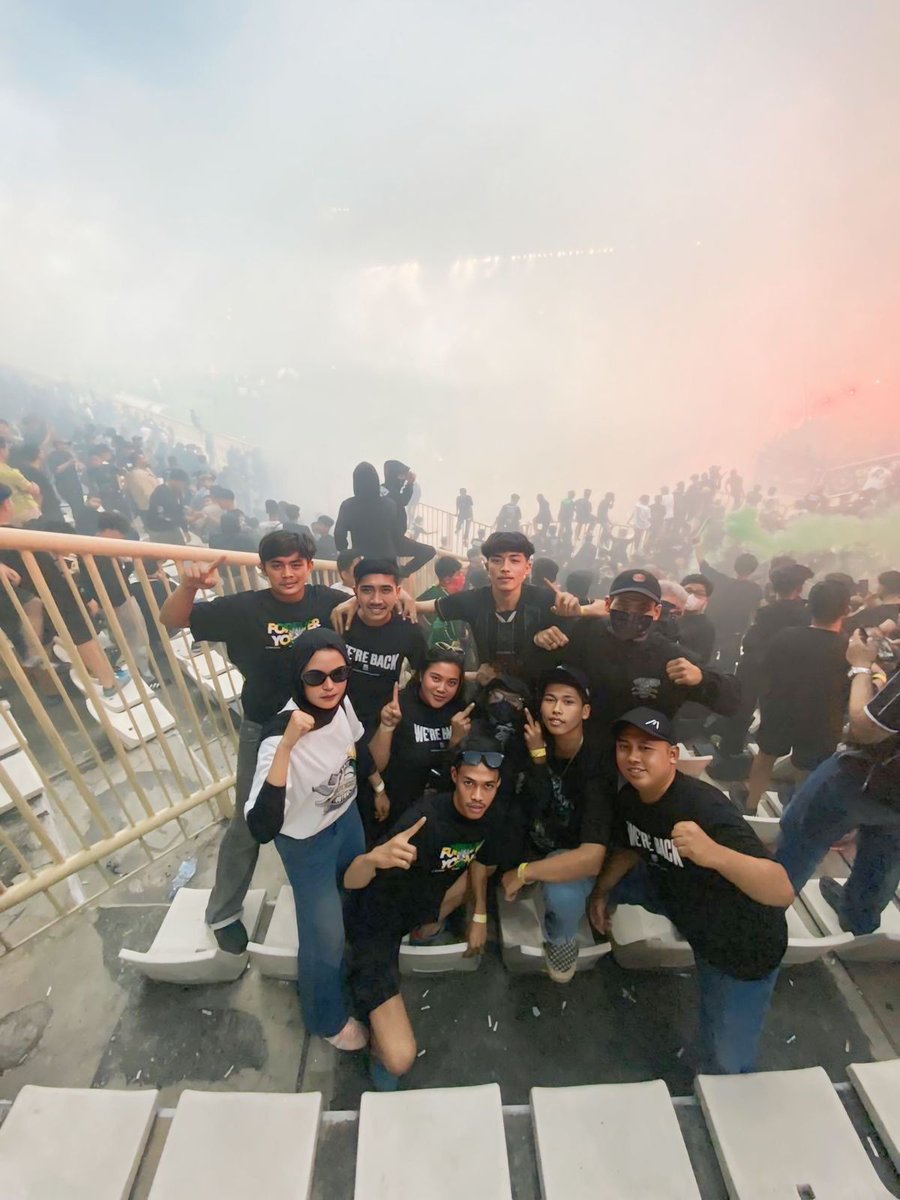 Border__aquila's tweet photo. Sampai jumpa di liga 1.
#FOREVERGREEN
#FOREVERPSS https://t.co/ybbwy3Ovta