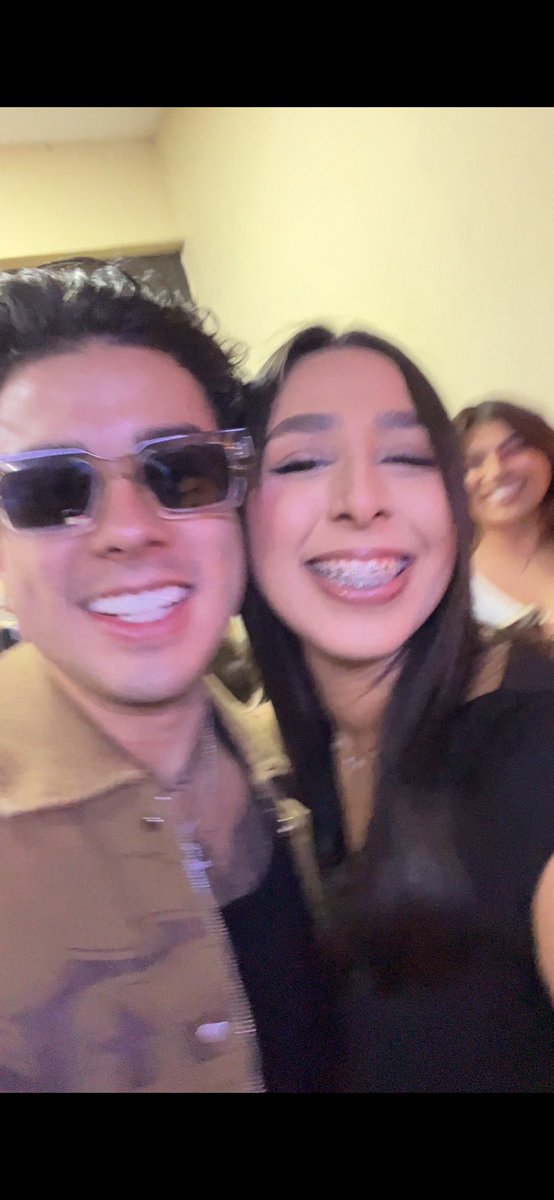 LaburlaadeDioos's tweet photo. @mariobautista_ nunca había sonreído tanto como hoy🥰 https://t.co/ELFx4Vwfst