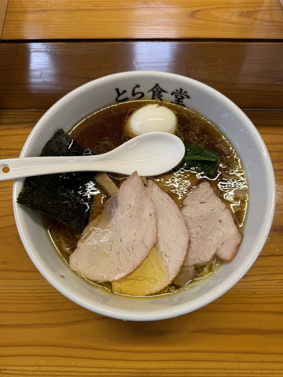peppeeeen's tweet photo. 2026.05.10 とら食堂
焼豚ワンタン麺＋半熟煮玉子 https://t.co/XbohqmSHFg