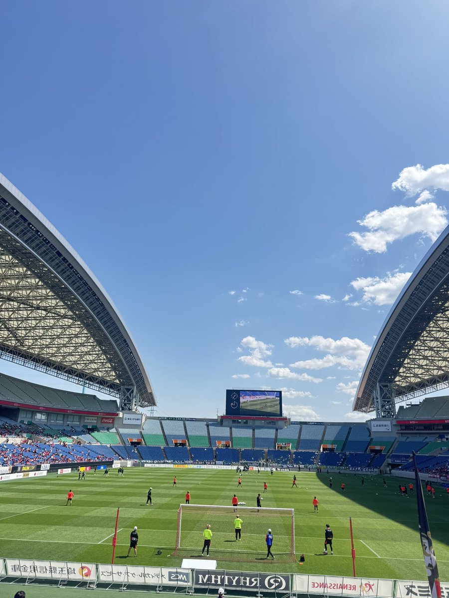 tkitano50's tweet photo. 今日はこのあたりから
意地とプライドをかけて
勝たせましょう！
#浦和レッズレディース
#浦和レッズ https://t.co/y3cBn0sOix