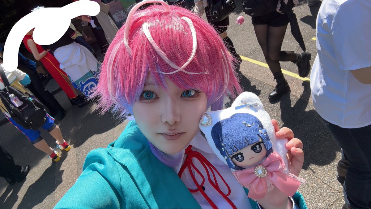 みり tweet media