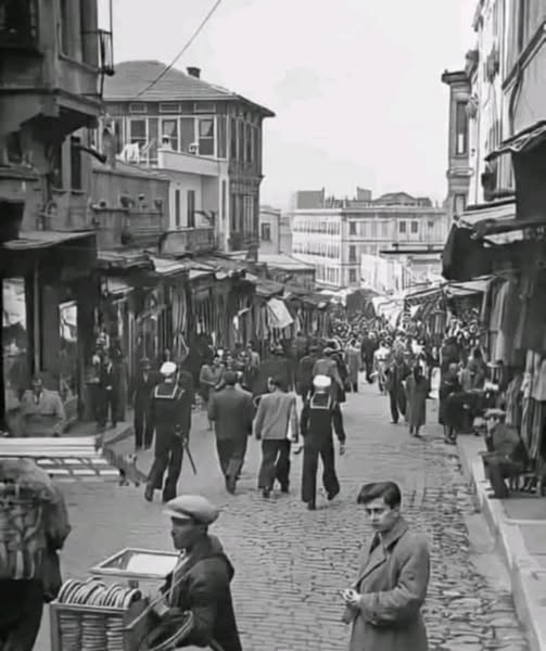 DENİZ_TOPRAK2 tweet media