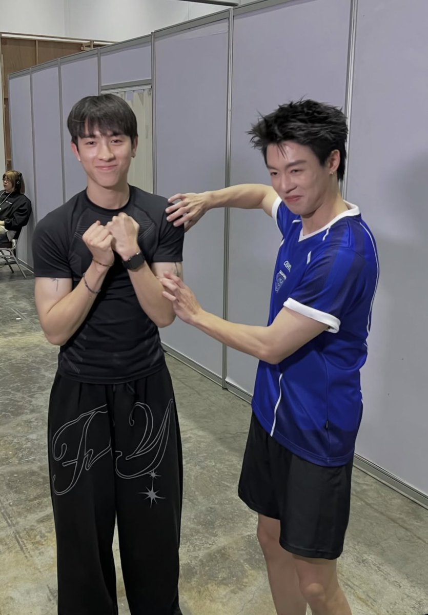 Aeh ฮ็อบอะ x3 ⓊⓈⒺⓇ tweet media